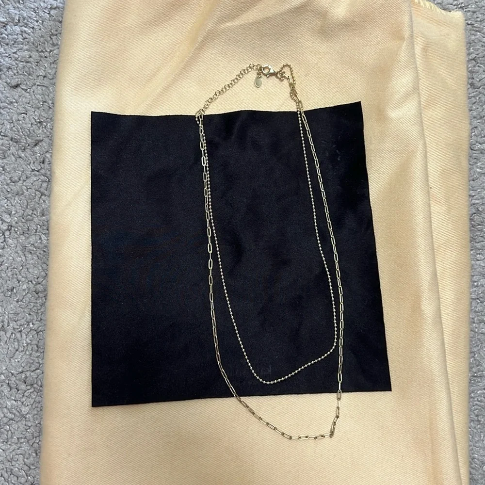 Aregnto Vivo Ball and Paper Clip necklace - Picture 3 of 4